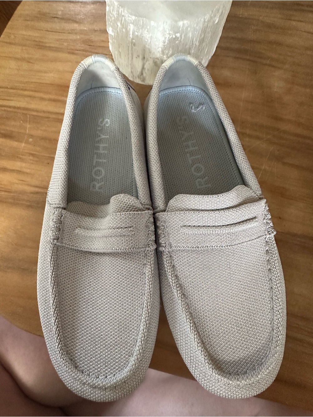 Rothy's Light Gray Knit loafers Size 7 a few small marks like new - Picture 7 of 10